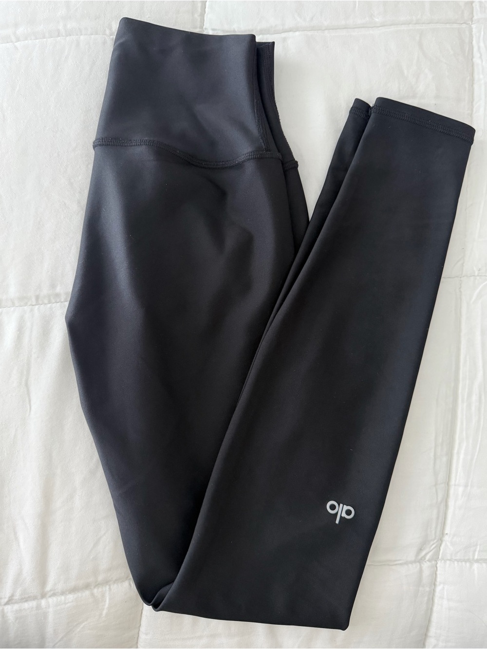 LNWOT Alo Leggings